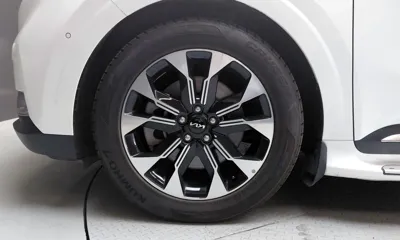 Kia Canival 2023, 88870 км, за 18178.23 USD