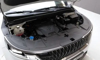 Kia Canival 2023, 88870 км, за 18178.23 USD - фото 6