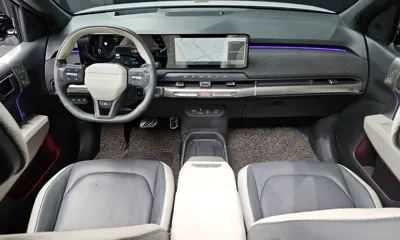 Kia EV3 2025, 30183 км, за 25370.83 USD - фото 7