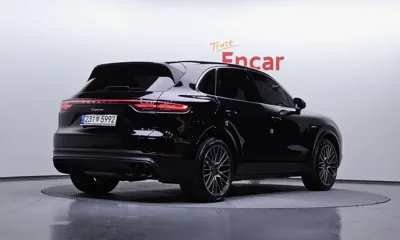 Porsche Cayenne 2022, 54266 км, за 60198.63 USD