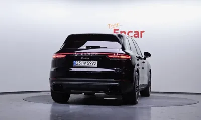 Porsche Cayenne 2022, 54266 км, за 60198.63 USD