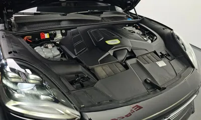 Porsche Cayenne 2022, 54266 км, за 60198.63 USD - фото 6