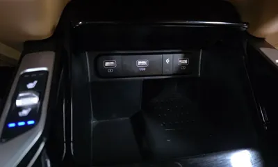 Kia Sorento 2021, 163883 км, за 12275.17 USD - фото 32