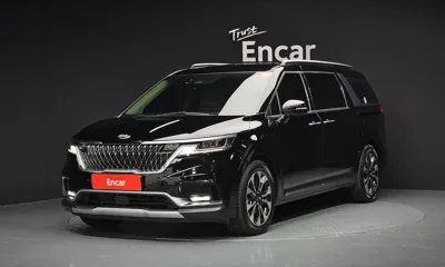 Kia Canival · 2021 год