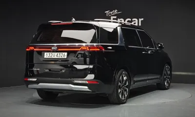 Kia Canival 2021, 202757 км, за 11913.9 USD
