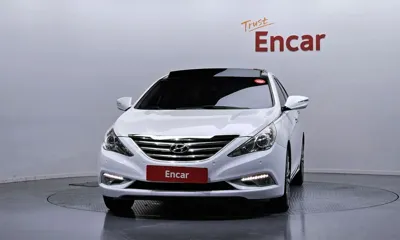 Hyundai Sonata 2013, 134772 км, за 4463.7 USD