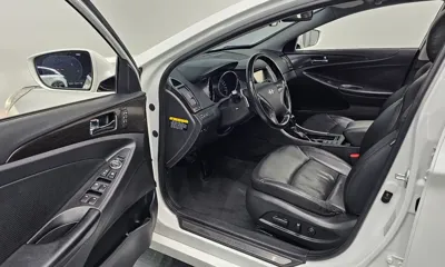 Hyundai Sonata 2013, 134772 км, за 4429.97 USD - фото 10
