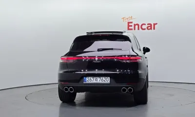 Porsche Macan 2021, 102399 км, за 30458.19 USD