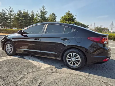 Hyundai Avante 2019, 71339 км, за 7670.8 USD - фото 6