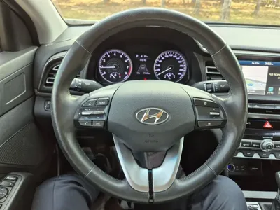 Hyundai Avante 2019, 71339 км, за 7670.8 USD - фото 8