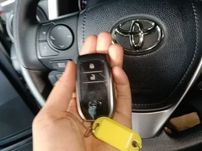 Toyota RAV4 2019, 58000 км, за 13762 USD - фото 12
