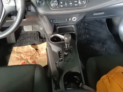 Toyota RAV4 2019, 58000 км, за 13762 USD - фото 17