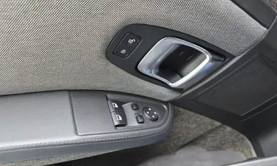 BMW i3 2015, 77057 км, за 8533.54 USD - фото 14