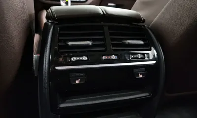 BMW 5-Series 2020, 81775 км, за 20152.29 USD - фото 19