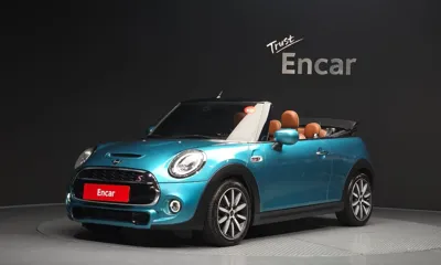 MINI Cooper Convertible · 2021 год