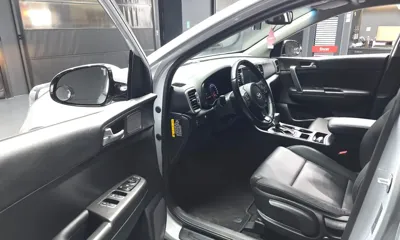 Kia Sportage 2018, 88968 км, за 7862.57 USD - фото 10