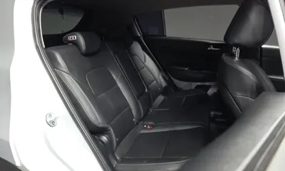 Kia Sportage 2018, 88968 км, за 7862.57 USD - фото 12