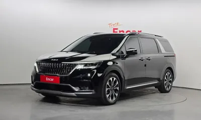 Kia Canival · 2023 год