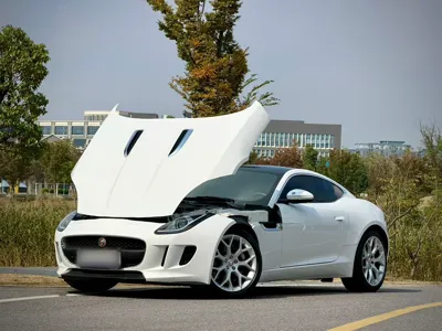 Jaguar F-Type · 2016 год