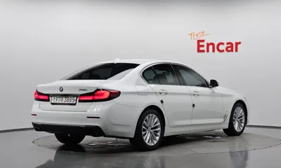 BMW 5-Series 2021, 53588 км, за 22084.7 USD