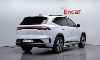 Renault-KoreaSamsung Grand Koleos 2025, 5002 км, за 23296.47 USD