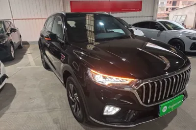 Hongqi HS5 2022, 27200 км, за 15688 USD