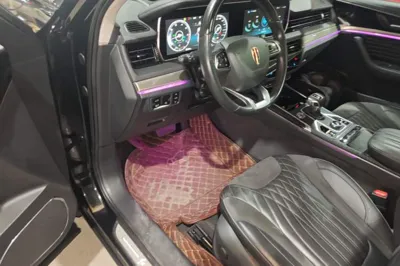 Hongqi HS5 2022, 27200 км, за 15688 USD - фото 18