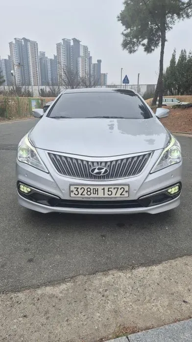 Hyundai Grandeur · 2015 год
