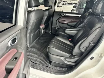 GAC Motor Trumpchi M6 2023, 22000 км, за 11153.4 USD - фото 6