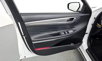 Hyundai Grandeur 2020, 48447 км, за 18566.79 USD - фото 24
