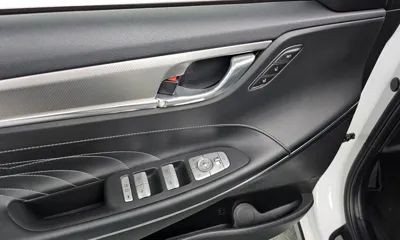 Hyundai Grandeur 2020, 48447 км, за 18566.79 USD - фото 28