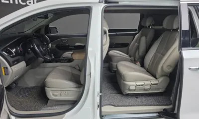Kia Canival 2020, 78288 км, за 14337.63 USD - фото 17