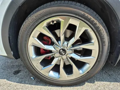 Kia Sorento 2021, 75000 км, за 18248.65 USD - фото 13