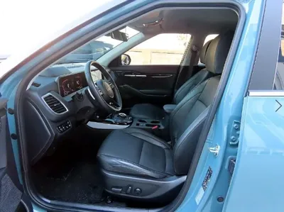 Kia Seltos 2024, 29016 км, за 16588.62 USD