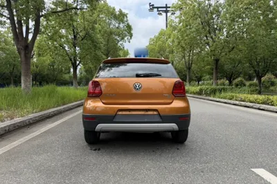 Volkswagen Polo 2016, 62100 км, за 6911 USD - фото 12