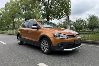 Volkswagen Polo 2016, 62100 км, за 6911 USD - фото 17