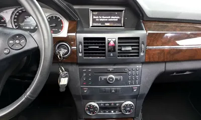 Mercedes-Benz GLK-Class 2011, 191426 км, за 3938.56 USD - фото 15