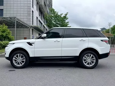 Land Rover Sport 2016, 210000 км, за 21832.91 USD