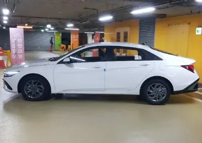 Hyundai Avante 2026, 7 км, за 2543.04 USD