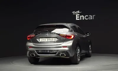 Infiniti Q30 2019, 36677 км, за 9706.85 USD