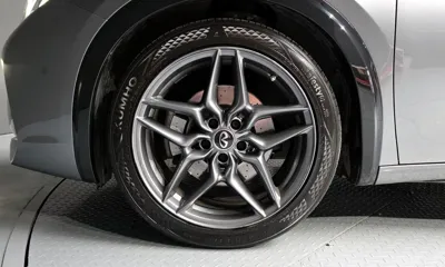 Infiniti Q30 2019, 36677 км, за 9706.85 USD