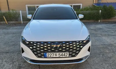Hyundai Grandeur 2022, 67246 км, за 13674.54 USD