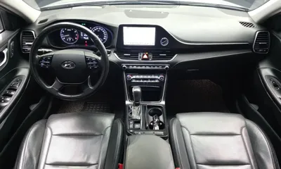 Hyundai Grandeur 2017, 110738 км, за 8391.89 USD - фото 7