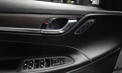 Hyundai Grandeur 2017, 110738 км, за 8391.89 USD - фото 31