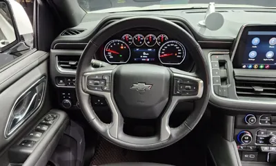 Chevrolet Surburban 2021, 32556 км, за 38688.9 USD - фото 13