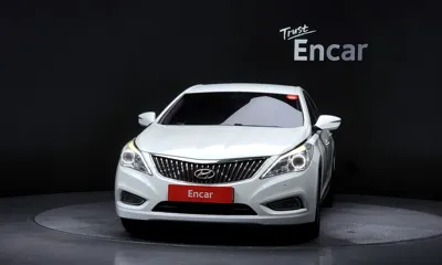Hyundai Grandeur 2014, 116379 км, за 4690.56 USD