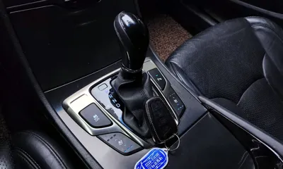 Hyundai Grandeur 2014, 116379 км, за 4690.56 USD - фото 9