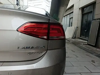 Volkswagen Lamando 2017, 71600 км, за 5466.41 USD - фото 8