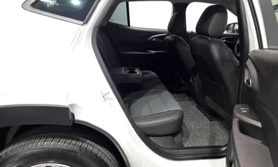 ChevroletGMDaewoo Trax 2024, 56144 км, за 12890.01 USD - фото 12