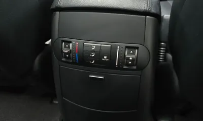 Kia Mohave 2014, 63487 км, за 9188.27 USD - фото 31
